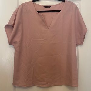 Women’s short sleeve pink top